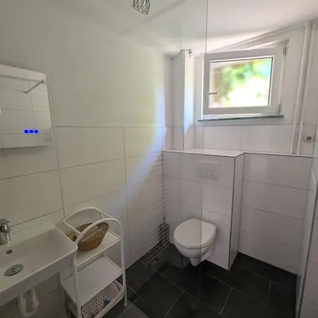 La Maison Sur La Colline - Oekologische Mit Garten Und Aussicht Appartement
