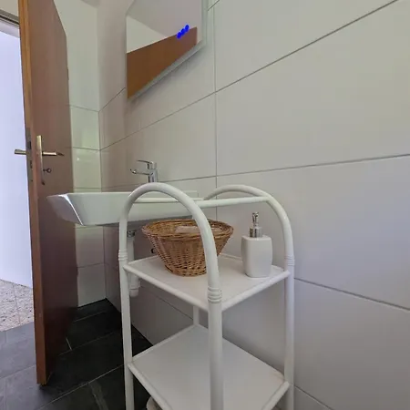 Appartement La Maison Sur La Colline - Oekologische Mit Garten Und Aussicht